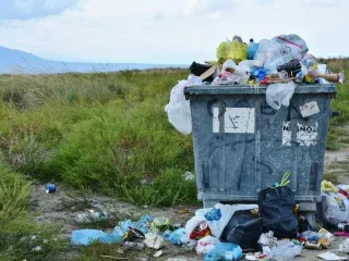 Qeveria nuk ka fonde për menaxhimin e mbetjeve! – Shqipëria, larg direktivave europiane për mbrojtjen e mjedisit