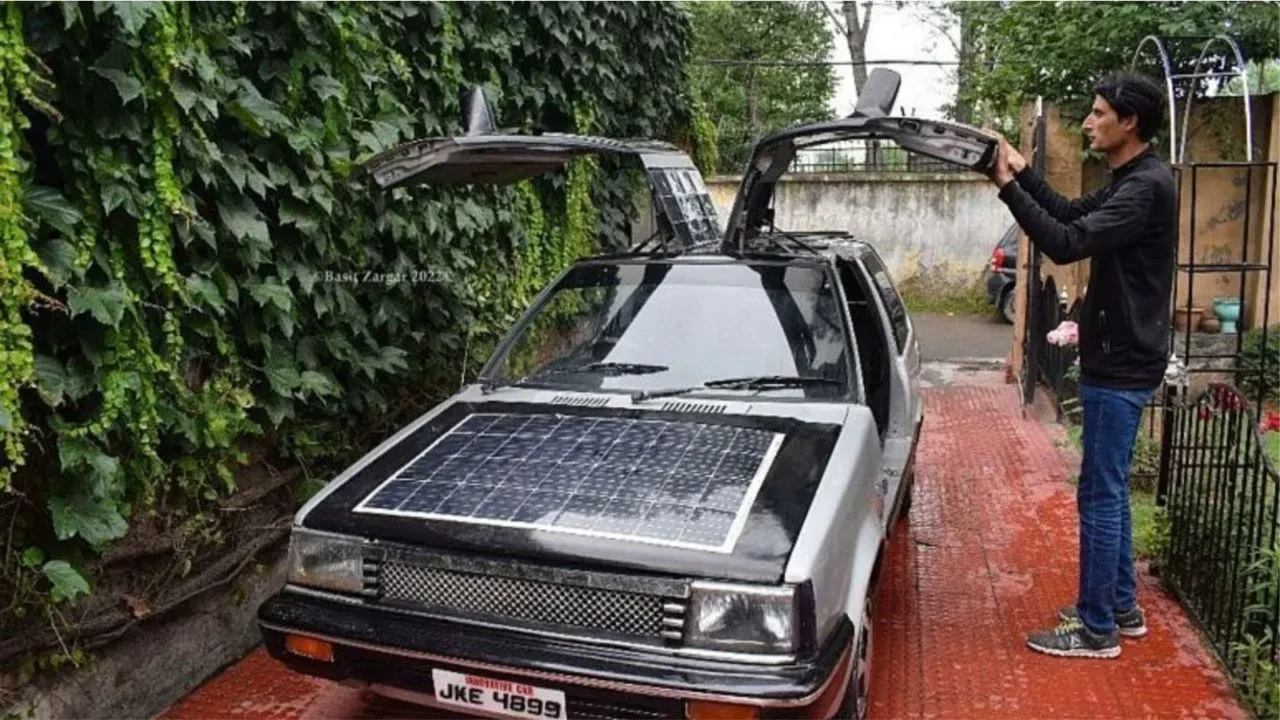 Mësuesi i matematikës ndërton makinën luksoze me energji diellore