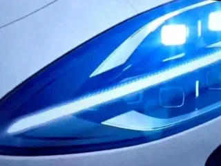 Publikohen fotot e makinës së parë të Xiaomi