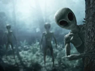 Eksperti i UFO-ve: Alienët nuk vijnë në paqe, ata kanë një axhendë të fshehur