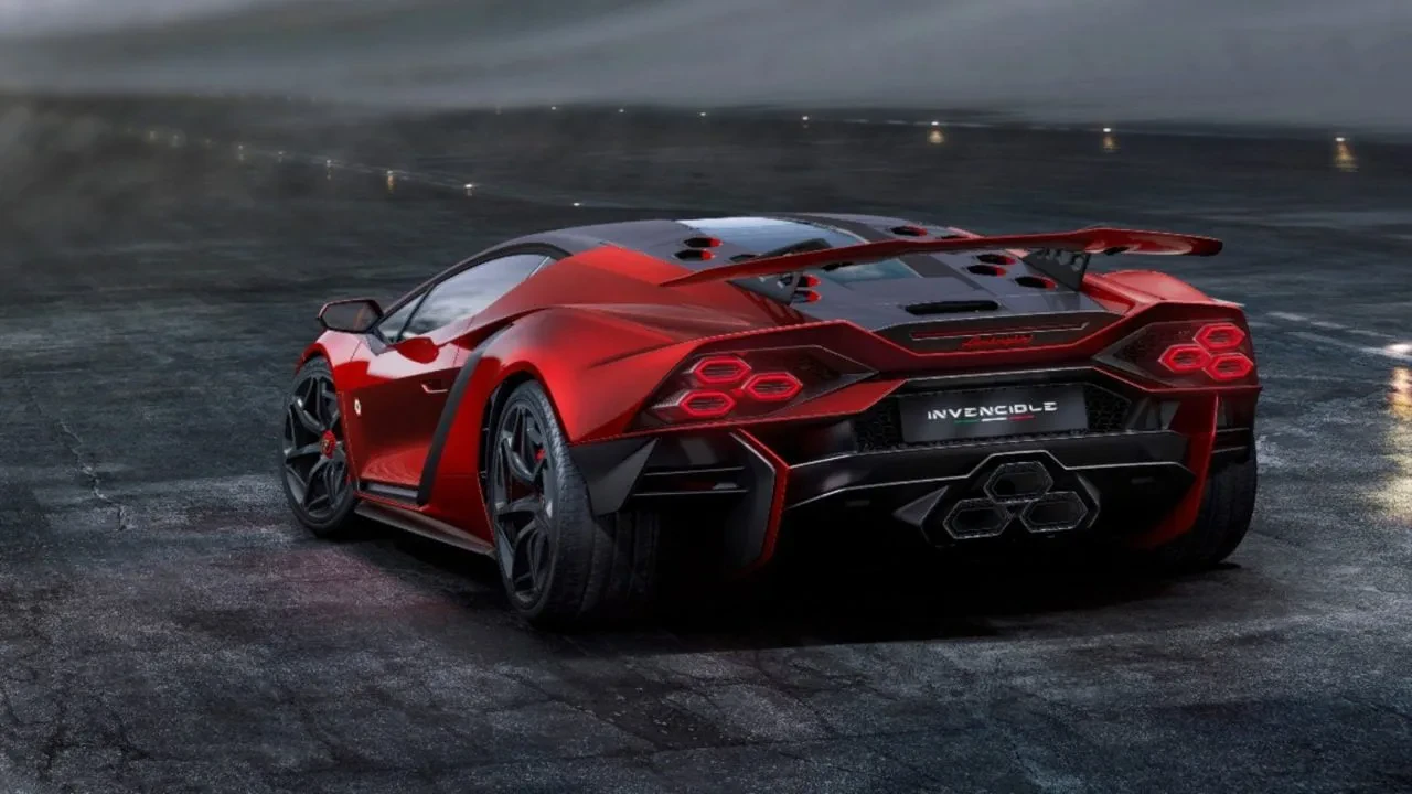 Lamborghini prezanton dy “bisha” unike me motor V12