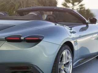 Ferrari prezanton makinën e re për verën