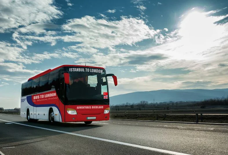 ‘Udhëtimi më i gjatë me autobus në botë’ – Do t’i duhet 56 ditë për të përshkruar Europën!