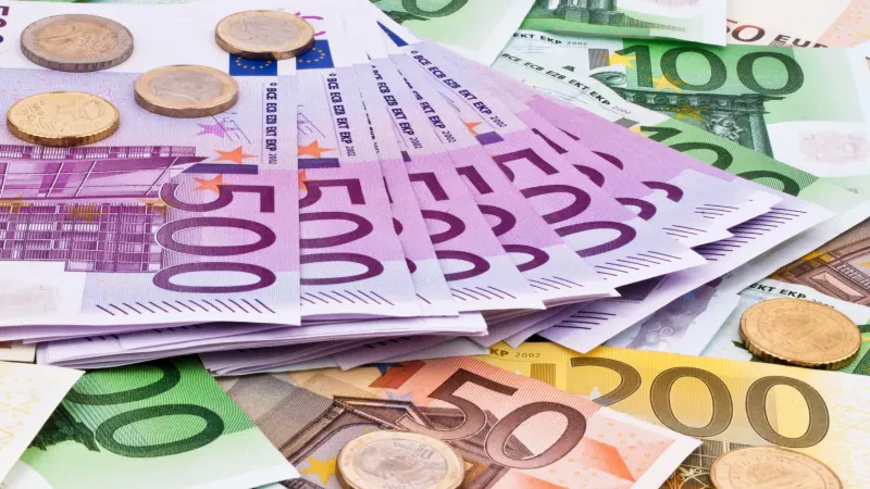 Pse BSH po blen shumë euro në tregun e brendshëm? – Mungesë e lartë likuiditetesh, planifikon të rrisë rezervën valutore me 220 Mln Euro