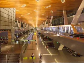 Hoteli më luksoz në botë për tranzit në aeroport! (FOTOT)