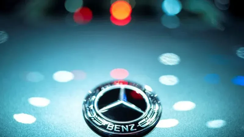 Mercedes-Benz prezanton E-Class, modelin më të fundit të motorit me djegie!