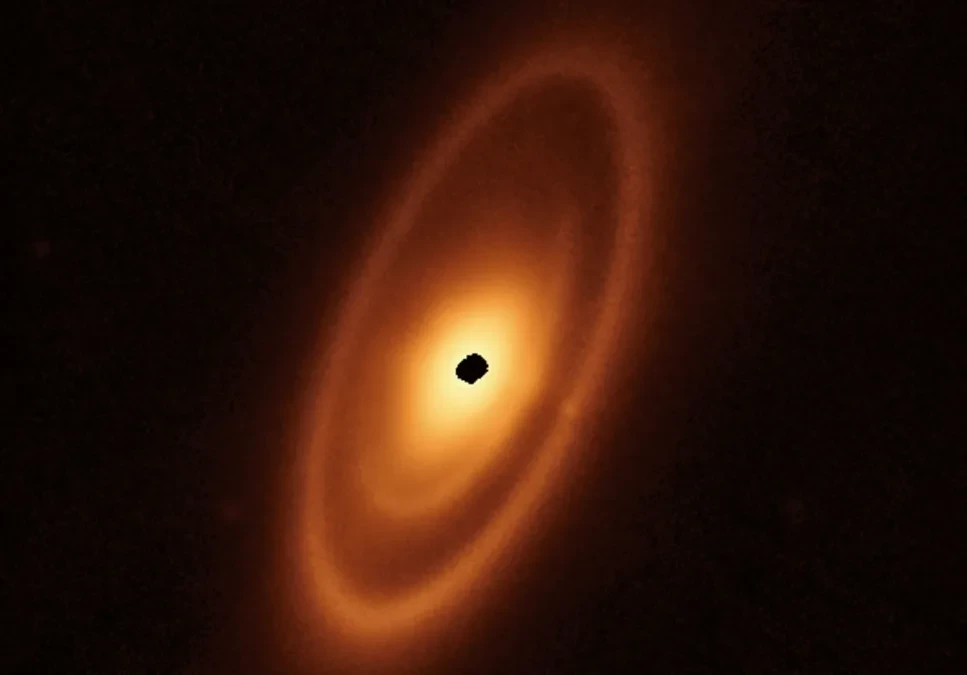 Teleskopi gjigant i NASA-s zbulon planetë të fshehur mes “pluhurit”