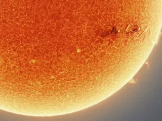 Imazhe të Diellit si këto nuk i keni parë kurrë më parë