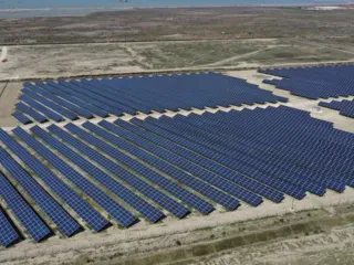 Blerja e energjisë nga centrali diellor në Karavasta – Aktivizohet ndihma shtetërore, shkak ndryshimi për blerjen 15-vjeçare me çmim 24.89 euro/mWh