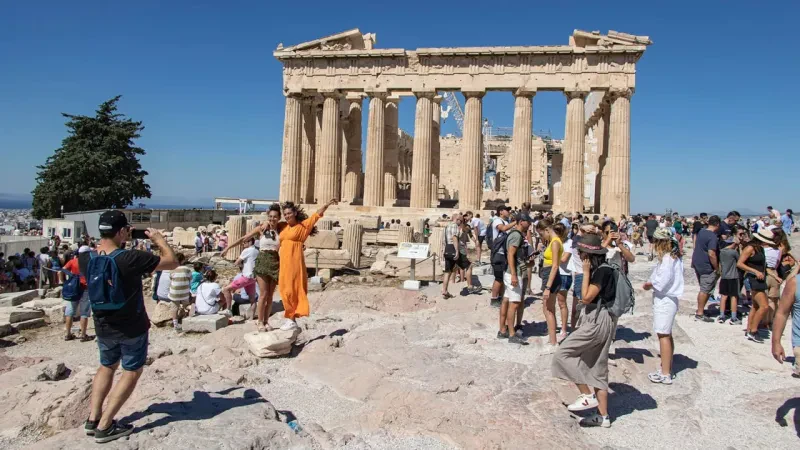 Vera e ‘çmendur’ turistike në Europë tashmë ka filluar dhe do pritet të përkeqësohet edhe shumë!
