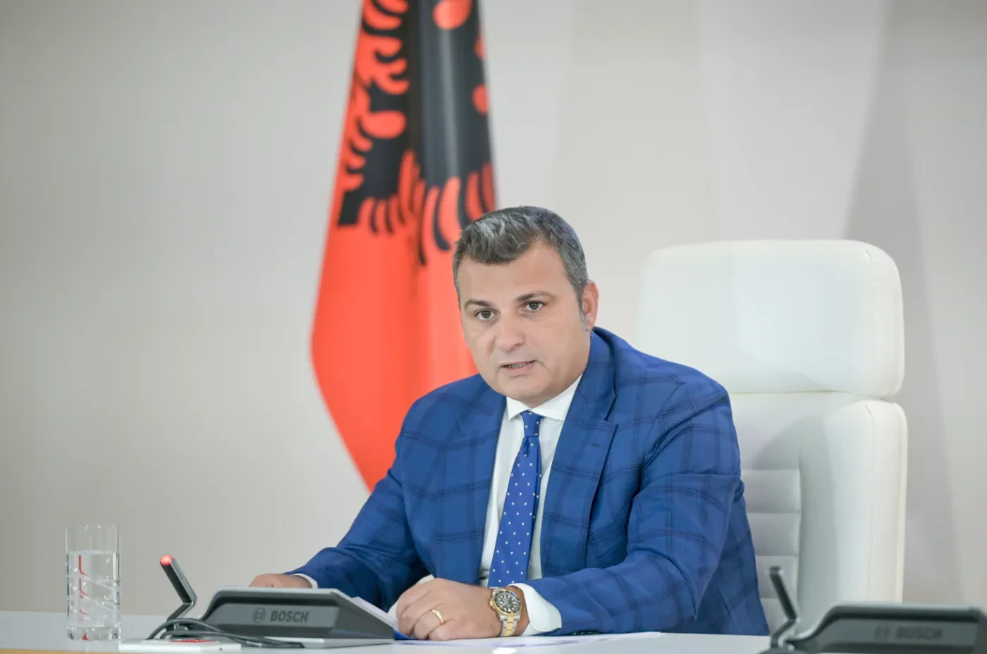 Inflacioni i nëntorit “qetëson” normat e interesit! Këshilli Mbikëqyrës i BSH nuk e ndryshon për kreditë dhe depozitat