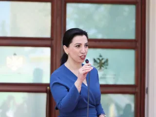 Studentët mund të aplikojnë kredi për studime – Ministrja Kushi: Huaja, pa kolateral. Fitues janë ata që kanë rezultate të larta