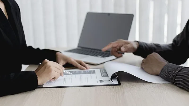 Si inteligjenca artificiale po ‘zhduk’ aplikimet e miliona kandidatë të kualifikuar nga procesi i punësimit!
