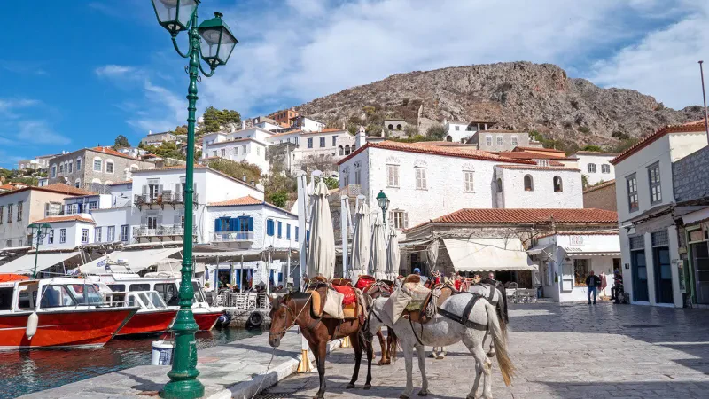 Ishulli i qetësisë ku nuk lejohen makinat dhe koha ‘ndalon’!