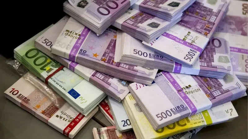 “Mbi 830 milion Euro u futën në Shqipëri në vetëm 3 muaj” – Raporti i Bankës së Shqipërisë/ “Dekompozimi” i euros, i natyrshëm. Ja 3 shkaqet