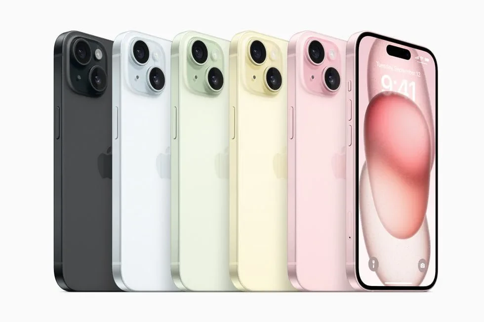 Apple iPhone 15 lineup color lineup geo 230912 big.jpg.large 