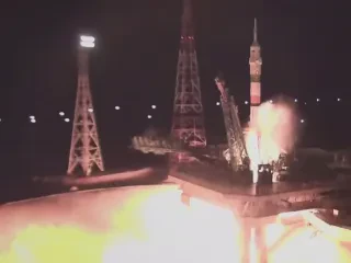 Rusët dhe amerikanët së bashku drejt stacionit hapësinor
