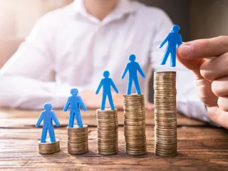 Mbi 5.500 shqiptarë ju shtuan skemave të pensioneve private – Në prag të ndryshimeve ligjore nga AMF, fondet e investuara u rritën me 10 milionë euro