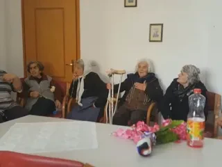 KR TE MOSHUARIT NE AZILE frame 411 1280x720