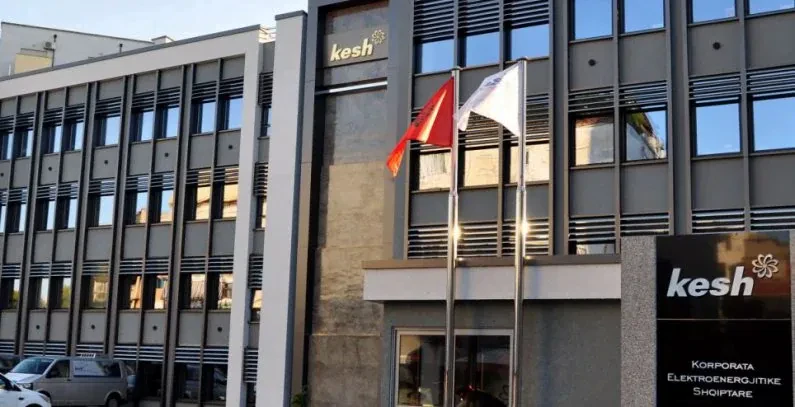 KESH, të tjera të ardhura nga shitja e energjisë – Shifrat/11.4 milion euro për janarin, nga nëntori gjenerohen në total 36.4 milion euro
