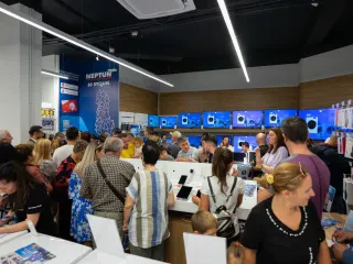 Neptun në këtë 30-vjetor me 30 dyqane