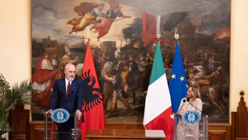 Qeveria shqiptare miraton marrëveshjen e emigrantëve me Italinë. Sipas procedurës ligjore, drafti është gati për ratifikim në Parlament