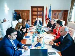 Këshilli Mbikëqyrës i Bankës së Shqipërisë miraton Strategjinë Afatmesme të Zhvillimit 2024-2026 dhe buxhetin e vitit të ardhshëm