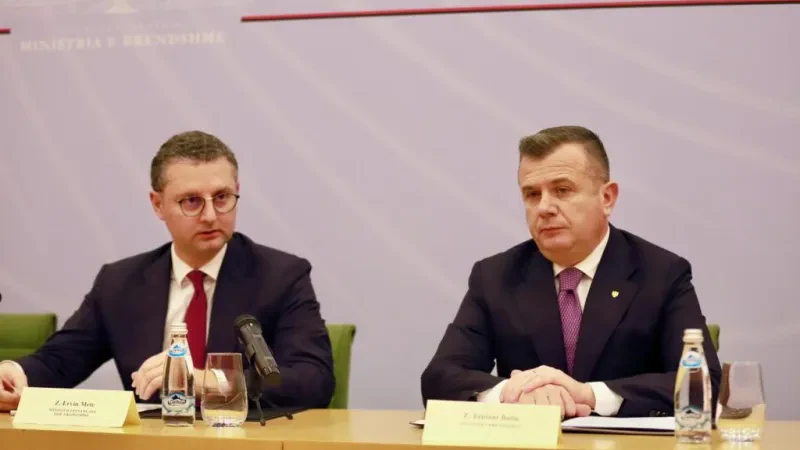 92 kredi me kushte lehtësuese për punonjësit e Policisë së Shtetit – Mete: Projekti do të vijojë edhe vitin e ardhshëm!