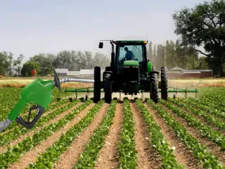 Nafta për bujqësinë – Denaj: 65,000 përfitues në skemën kombëtare falë aktit normativ me 1.8 miliard lekë