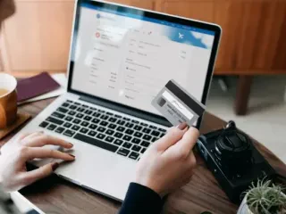 Tregtia online, biznesi shqiptar në fund të Europës – Vetëm 1 në 7 ndërmarrje shiti mallra dhe shërbime përmes internetit