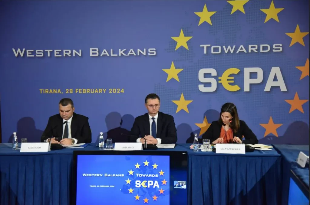 Ballkani Perëndimor drejt Sistemit Europian të Pagesave. Ministeriali në Tiranë mbledh ministrat e Financave dhe Guvernatorët e Bankave Qendrore të rajonit