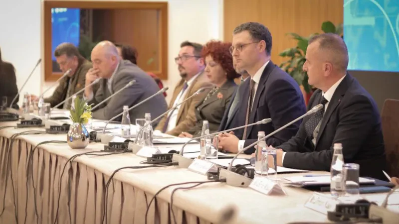 Qeveria lehtëson tatimin mbi pagën, përfiton shtresa e mesme – Mete: Nga 1 korriku, rritet kufiri mbi të cilën aplikohet tatimit mbi pagën