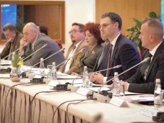 Qeveria lehtëson tatimin mbi pagën, përfiton shtresa e mesme – Mete: Nga 1 korriku, rritet kufiri mbi të cilën aplikohet tatimit mbi pagën