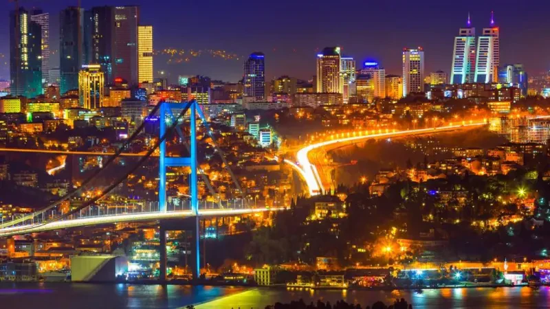 Tunelet dhe urat gjigante që lidhin Azinë me Europën! (FOTOT)