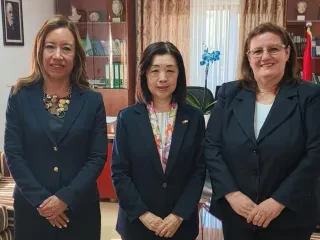 Dorëzohen 6 sisteme fotovoltaike diellore në godinat publike të Klosit dhe Peshkopisë nëpërmjet projektit të UNDP-së, financuar nga Qeveria Japoneze!