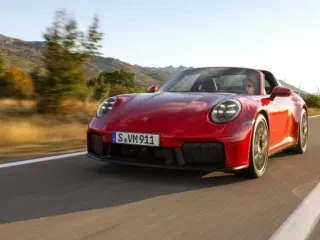 Porsche zbulon makinën e parë sportive hibride 911 – Çmimi fillestar: 164,900 dollarë!