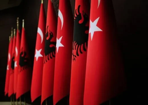 Turqia zgjeron fuqishëm sipërmarrjet në Shqipëri – Investimet e huaja në Shqipëri arrijnë shifra rekord