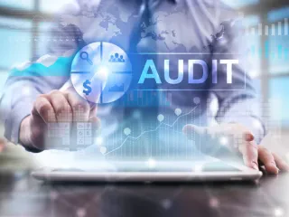Shkeljet e punonjësve, 473 milionë lekë dëm në buxhet. Raporti i auditimit/ Cilat janë fushat me problematikat më të mëdha?