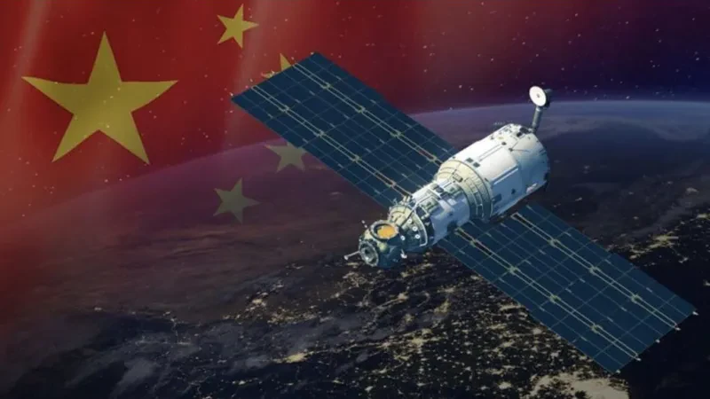 Kina “sfidon” Elon Musk – Lëshon satelitë në hapësirë për të rivalizuar Starlink