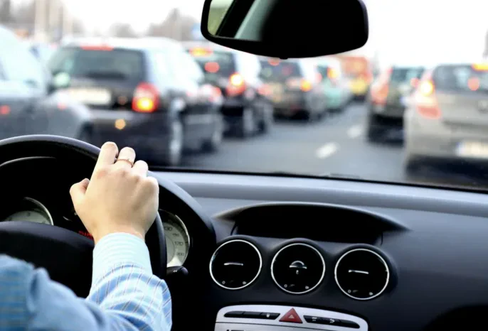 “Jo marka specifike në tenderët për automjete” – APP iu tërheq vëmendjen institucioneve: Kufizohet pjesëmarrja e operatorëve në garë