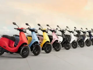 India prezanton motoçikletat e reja elektrike – “Ola Electric” përbën 39% të shitjeve të këtij sektori në vend
