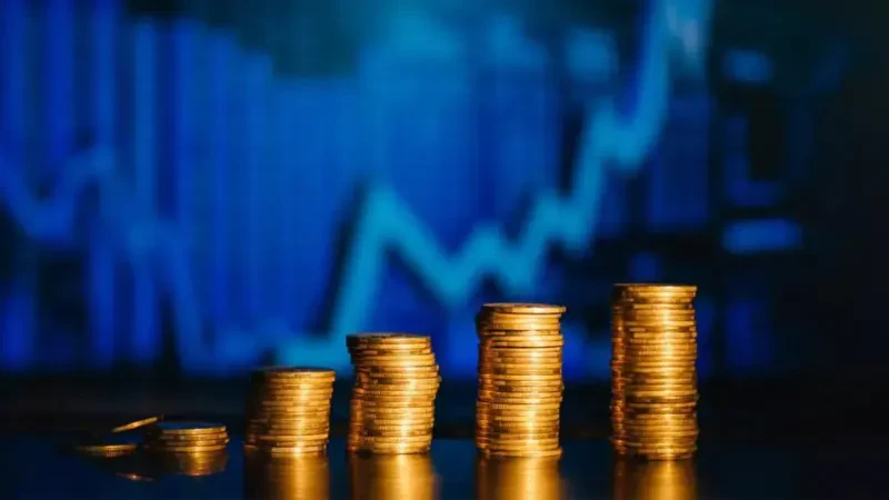 Si u “kthye” në buxhet shtesa e pagave në administratë? – Rriten të ardhurat nga kontributet dhe tatimi mbi pagat