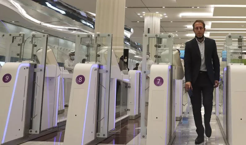 Biometria dhe skanimi i fytyrës: Aeroporti i parë në botë pa dokumente mund të jetë gati në vitin 2025!