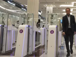 Biometria dhe skanimi i fytyrës: Aeroporti i parë në botë pa dokumente mund të jetë gati në vitin 2025!