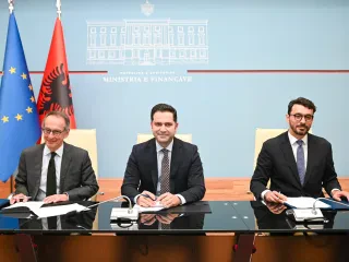 Qeveria Shqiptare, marrëveshje me BERZH, garanci 47.5 mln euro për energjinë
