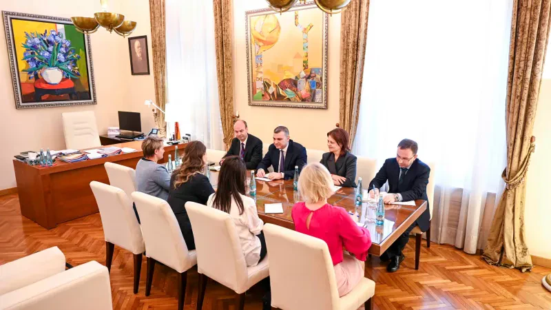 Sejko pret drejtuesit e BERZH: Sektori bankar po mbështet ndryshimet strukturore në ekonomi