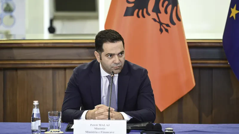 Malaj: Bashkëpunimi me bankat, i rëndësishëm për zbatimin me sukses të Garancisë Sovrane në bujqësi