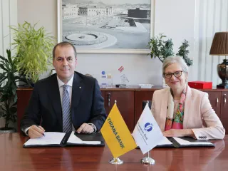Tirana Bank dhe BERZH firmosin bashkëpunim strategjik prej 10 milionë euro për investimet e gjelbra