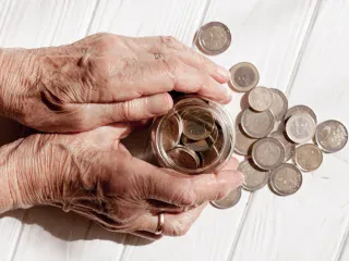 Qeveria miraton bonusin e fundvitit për pensionistët