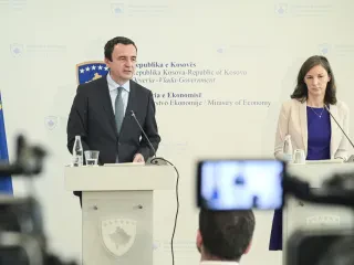 Qeveria e Kosovës: Nuk jemi kundër gazit amerikan, por insistojmë në gazifikim të qymyrit